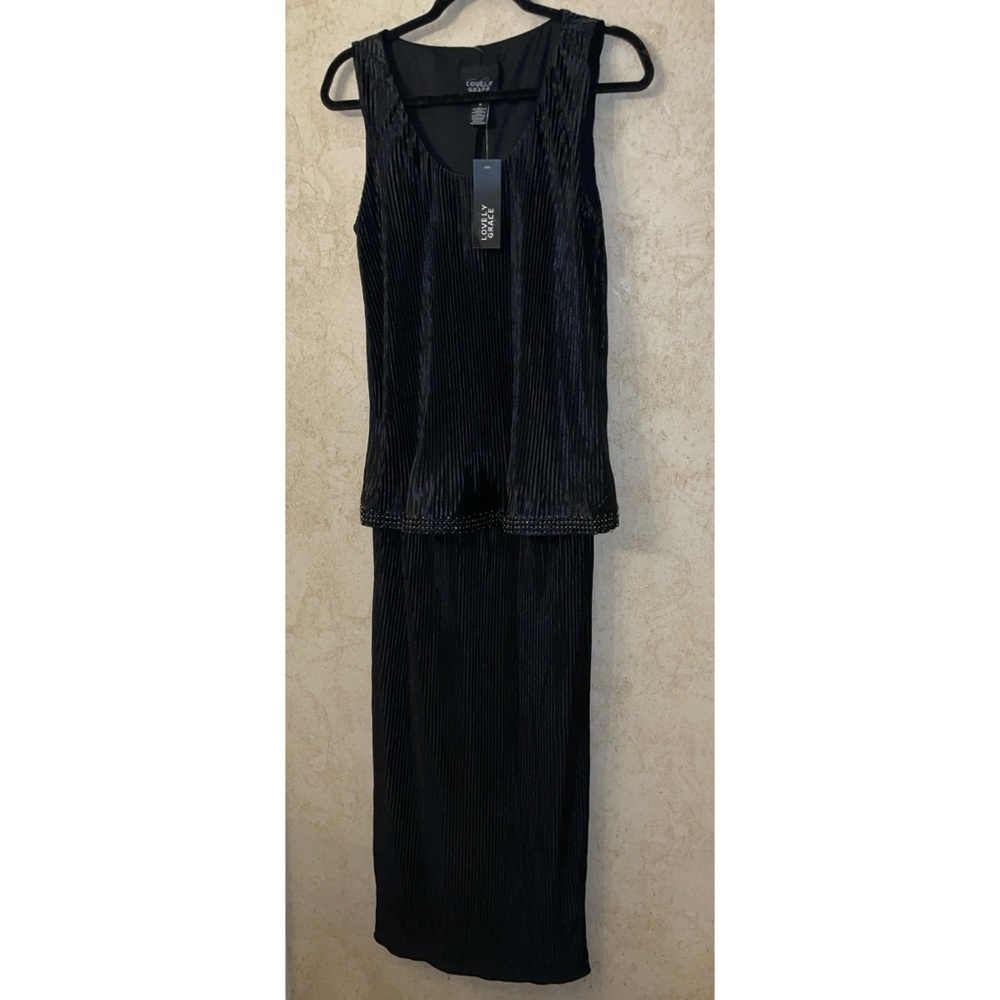 Lovely Grace Black Sleeveless Maxi Dress